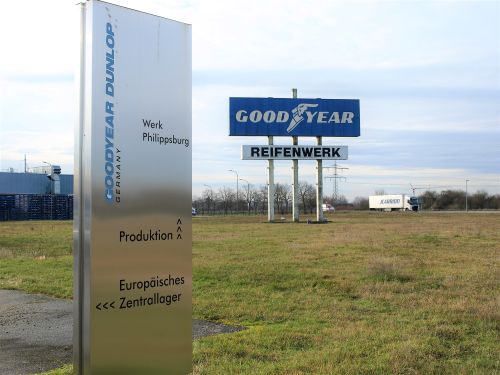Schild des ehemaligen Goodyear-Werks