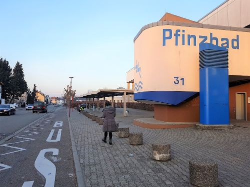 Aussenansicht Pfinzbad
